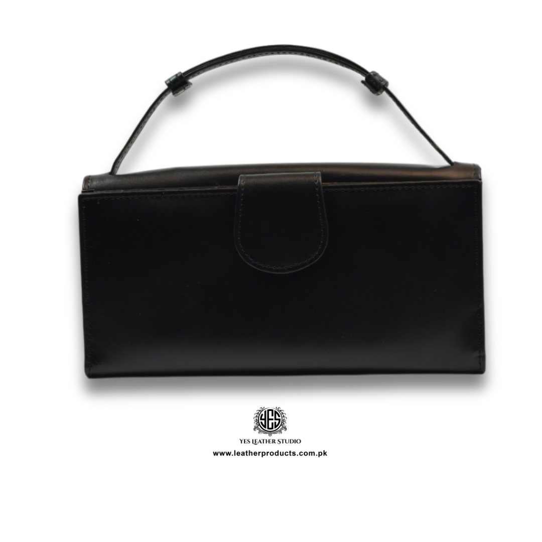 Sleek Stitch Black Beuty
